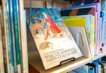 At Your Library: Cozy up with some children’s holiday classics A variety of children’s holiday books are available at Cordova Public Library. (Dec. 4, 2019) Photo by Zachary Snowdon Smith/The Cordova Times